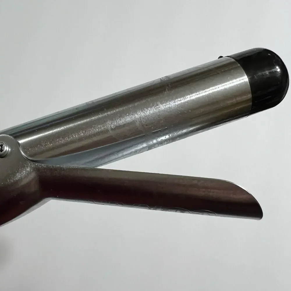 Conair Instant Heat Curling Iron Hair Curler 1.25 Inch Barrel CD82W